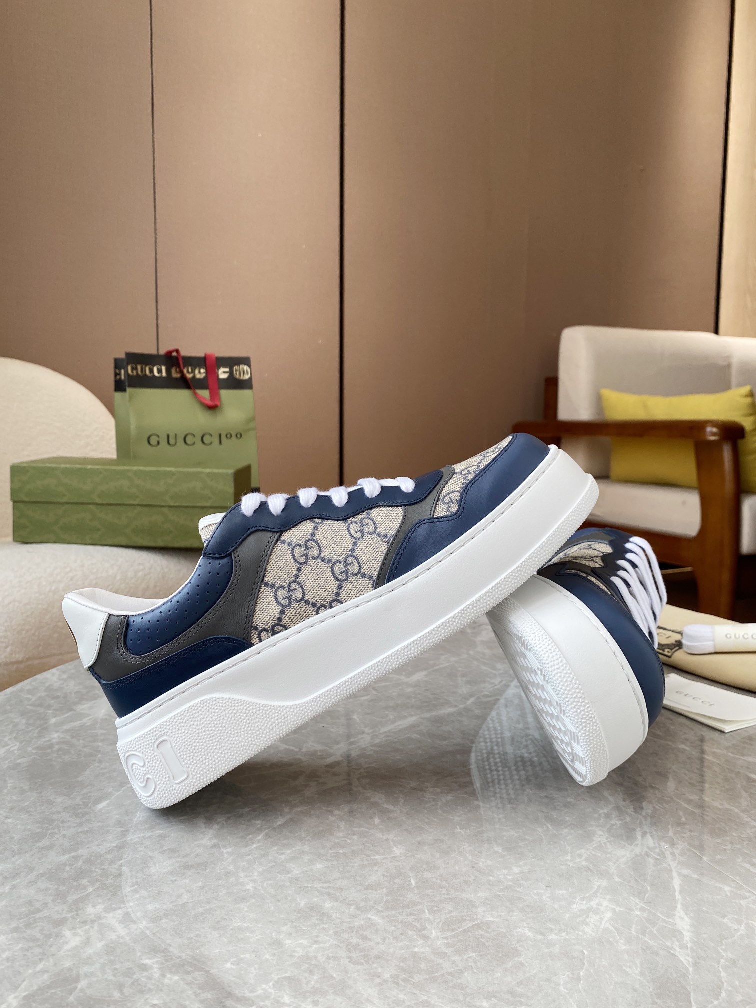 Women's high heels